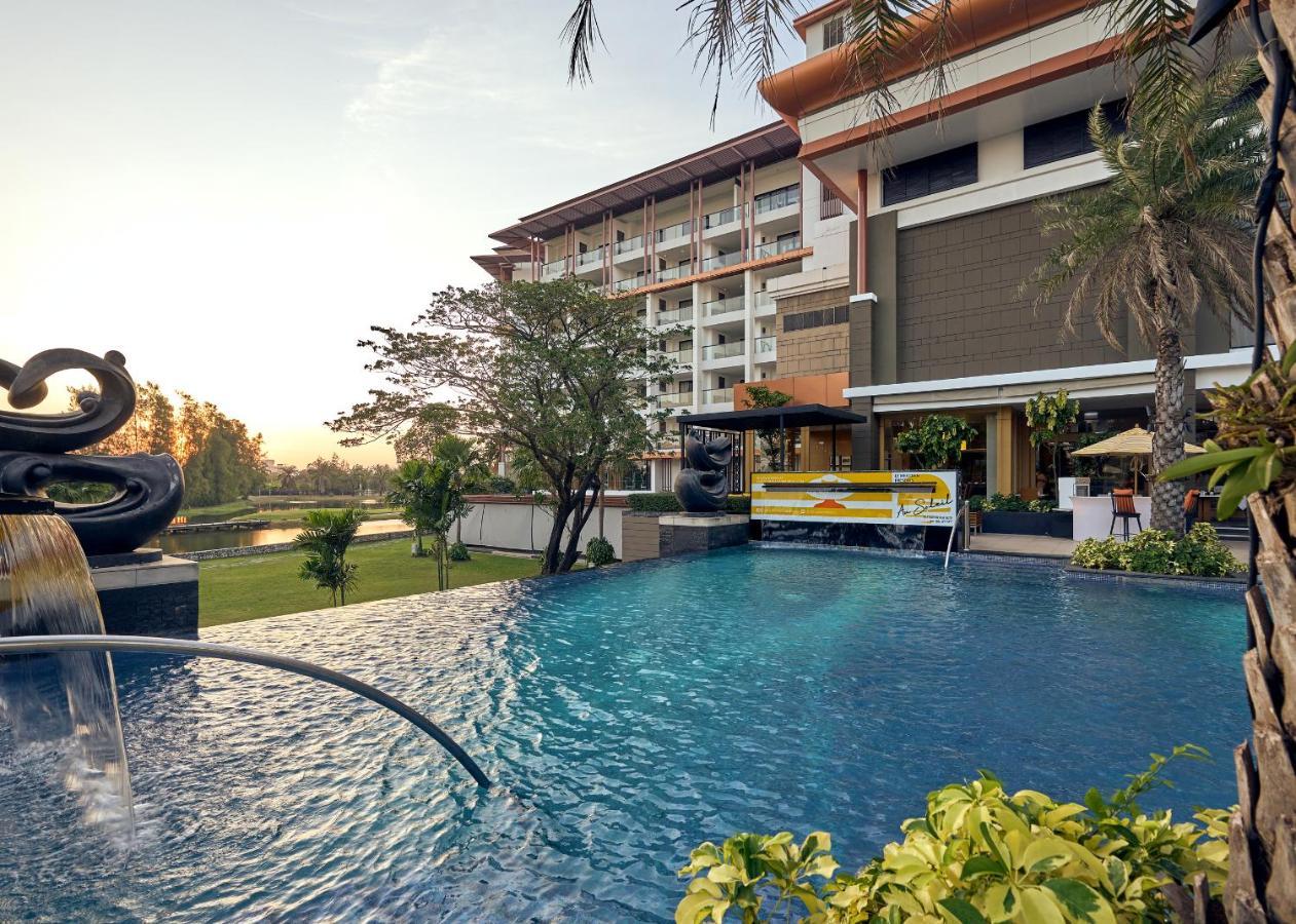 Le Meridien Suvarnabhumi, Bangkok Golf Resort And Spa Buitenkant foto